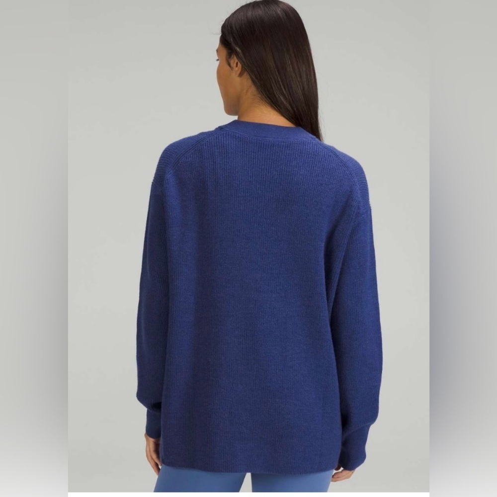 Lululemon Merino Wool-Blend Ribbed Crewneck Sweater
Heathered Psychic large - Picture 3 of 6
